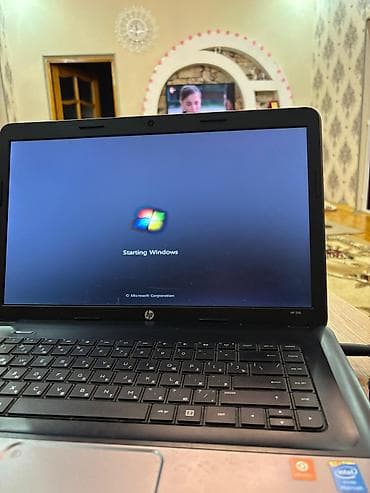 HP 250 noutbuk - Ekran: 15.6" (parlaq matris, geniş çərçivə) -