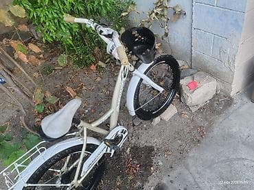 velosiped diskleri satisi: İşlənmiş Dörd təkərli Uşaq velosipedi 18", sürətlərin sayı: 1, Ünvandan götürmə — 2
