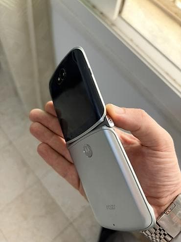 pitminutka daşı: Motorola Razr2 V8, 256 GB, rəng - Gümüşü, Barmaq izi — 6