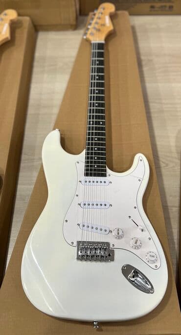 yamaha mikşer: Elektron gitara, Avanti, Yeni — 7