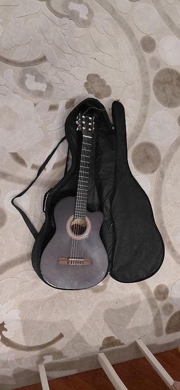 ucuz gitara satisi: Klassik gitara – kəsikli (cutaway) korpuslu model. Rəng: tünd — 1