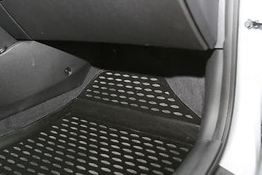hyundai elantra diffuser: Avtomobil üçün ayaqaltı, Yeni, Hyundai Elantra — 2