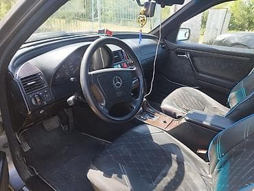 Продажа авто: Mercedes-Benz C 180: 1.8 л | 1996 г. Седан — 8