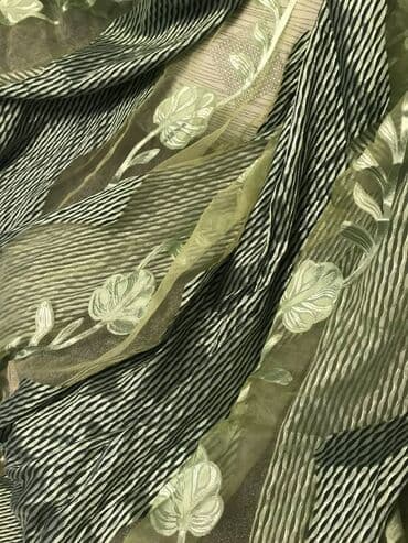 pərdə karniz: Продаются тюлевые занавеси салатового цвета на карниз 4 метра, высота — 3