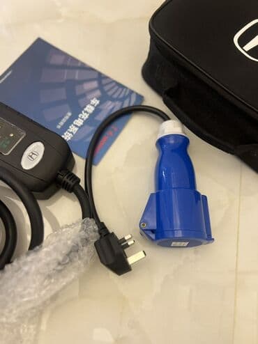 автомобильное зарядное устройство: Məhsul: Daşınan EV şarj cihazı (Type 2) Xüsusiyyətlər: - Type 2 — 3