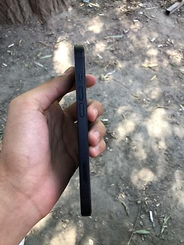17 pro ikinci el: Məhsul: Smartfon (göy rəng) IPHONE 13 86 pil Zavod Xüsusiyyətlər: - — 6