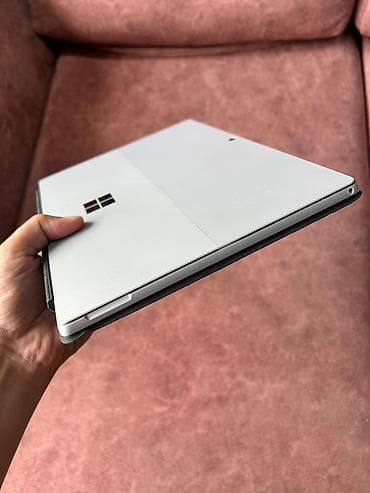 komputer windows 7: Microsoft Surface Pro 7 Plus. Cihaz şəxsi istifadə olunub, texniki — 10