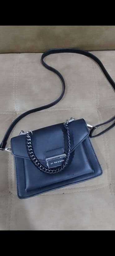 Cinslər: Qadın geyimləri. 5-7-10-15-20 azn. Xacmaz ve Bakıda yaşayanlar ucun — 8