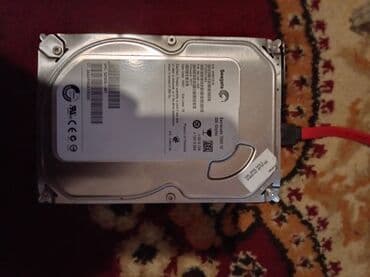 Kompüter ehtiyyat hissələri: Komputer hissələri dəsti Dəst tərkibi: - Anakart: MSI MS-7525 — 4