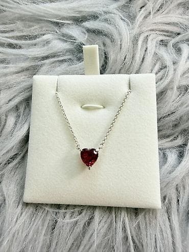boyun bagi: PANDORA ORIGINAL Gümüş rəngli zəncirli boyunbağı – qırmızı ürək — 1