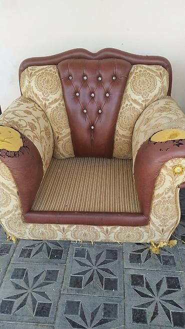 ikici el divan: 1 eded kreslo ve 1 eded divan tecili satilir — 1