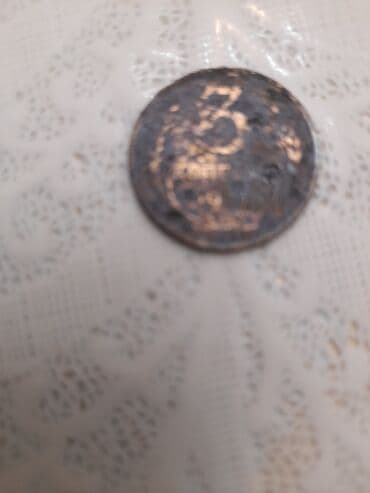 5000 rubl neçə manatdır: Məhsul: SSRİ dövrünə aid köhnə sikkələr dəsti Təsvir: - 3 kopeek – ön — 1