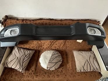 avto 444: Ön, Jeep Wrangler Overland 2021 2023 2023 il, ABŞ, Ünvandan götürmə — 4