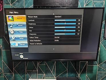 Televizor Samsung LED ekran 43"
