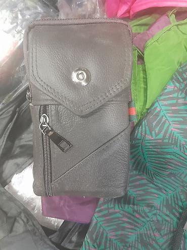 uni c: Bel çantası, Yeni — 1