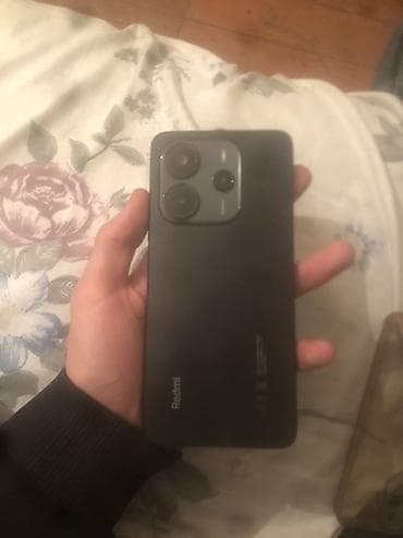 kreditle telfon: Redmi smartfon - Rəng: qara, mat arxa panel - Ekran: tam ekran ön — 4