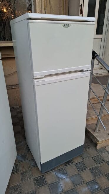 işləmiş soyuducular: 2 qapılı Altus Soyuducu Satılır, rəng - Ağ — 1