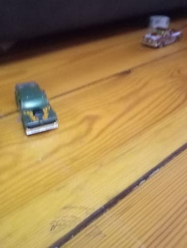 uşaq oyun: Tema: Metal mini avtomobil kolleksiyası – 3 ədəd Təsvir: - 1-ci — 4