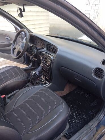 excel hyundai 1994: Hyundai Elantra: 1.6 l | 1996 il Sedan — 10