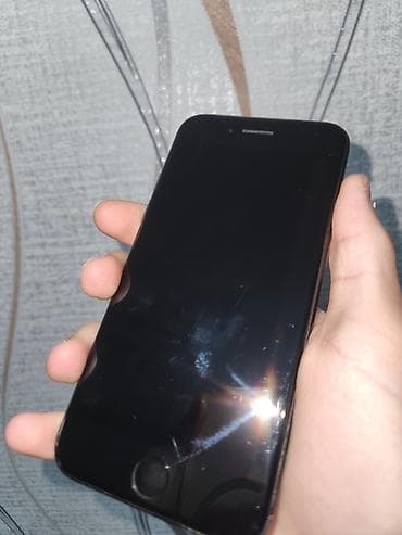 telefin: IPhone 7, Qara, Barmaq izi — 4