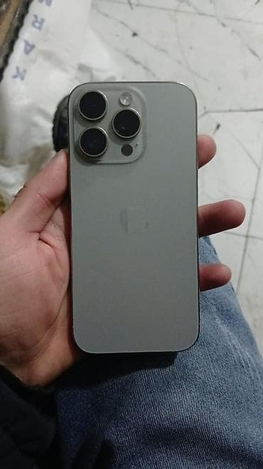 aple: IPhone 16 Pro, Gümüşü — 2