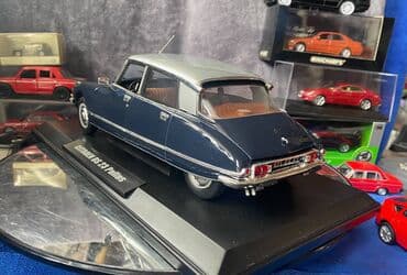 теннисный стол: Kolleksiya ücün avtomobil modeli Citroen DS23 Pallas blue silver — 13