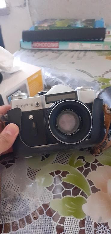 sip kabel: Zenit-E 35mm film fotoaparatı - Mexaniki SLR (tək obyektivli güzgülü) — 1