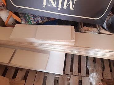 Mağaza avadanlığı: Məhsul: Metal asılqan/pikqo (divar rafı və perforasiya olunmuş panel — 4