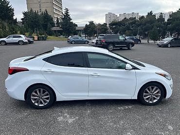 hunda sanata: Hyundai Elantra: 1.8 l | 2014 il Sedan — 10