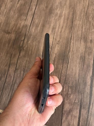 islenmis printer satisi: Redmi 8, 64 GB, rəng - Qara, Düyməli — 3