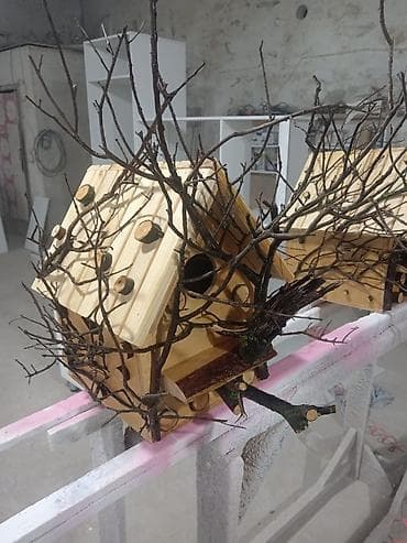 Təbii ağacdan hazırlanmış dekorativ quş evi - Material: tamamilə ağac