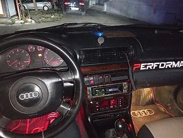 audi tt: Audi A4: 1.8 l | Sedan — 5