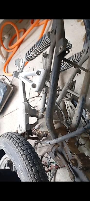 moped honda: Tufan S 50 ramasi amarizatoru mayatnikləri sdenka ve baqajı birleşik — 1