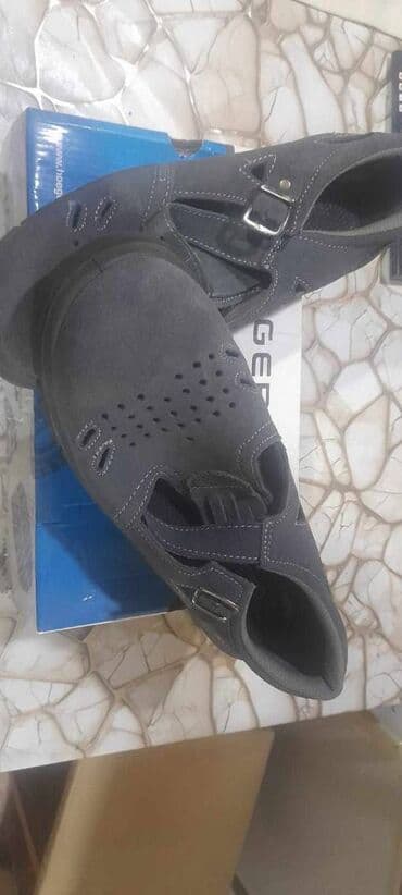 sukeçirməyən kişi sapoqları: Yeni işçi botları satılır ✅ Tam yeni, karobkada 📦 Keyfiyyətli və rahat — 1