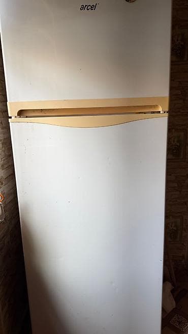 hotpoint ariston soyuducu: 2 qapılı Arcelik Soyuducu Satılır, rəng - Ağ — 1