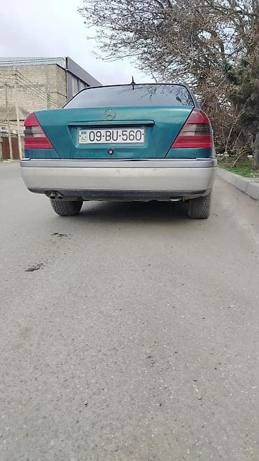 prius baqaj: Mercedes-Benz C-Class W202 sedan - Gövdə: 4 qapılı sedan, yaşıl rəng — 2