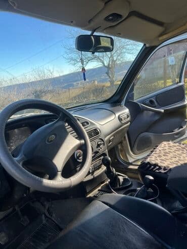 t 25 traktor satisi: Chevrolet Niva: 1.7 l | 2004 il 159000 km Ofrouder/SUV — 7