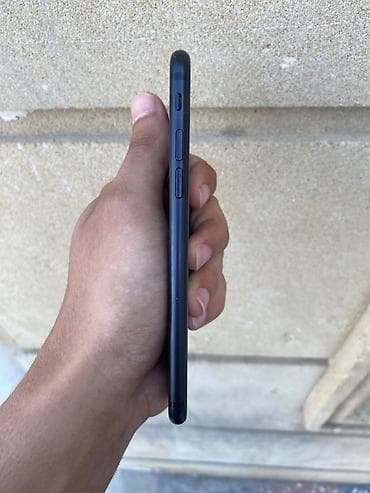 processor core i7: IPhone 7, 32 GB, Qara, Barmaq izi — 4
