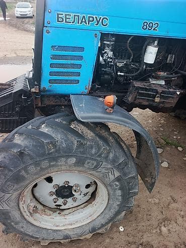 soyuducu işlenmiş: Belarus 892 traktor - Model: Belarus 892 (Gəncə yığılımı yazısı — 6