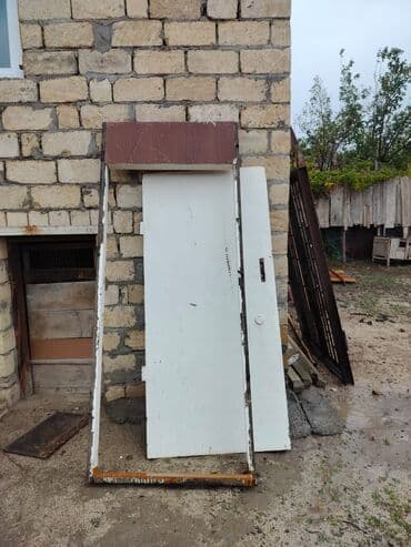 Furnitura və aksessuarlar: Mənzil üçün İşlənmiş Giriş qapısı Ünvandan götürmə — 1