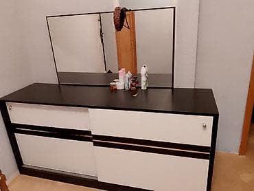 qab şkafı: Qonaq otağı üçün mebel dəsti - Rəng: qara‑ağ (zolaqlı dekor) - — 2