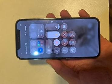 iphone 13 yeni: IPhone 12 Pro, Qızılı, Face ID — 3