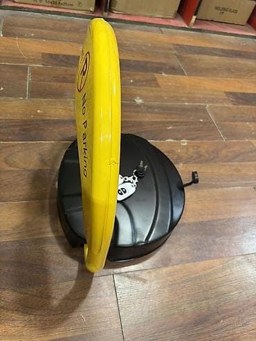 qara peleng sekilleri: Uzaqdan idarə olunan “No Parking” park yeri baryeri - Təyinat: Şəxsi — 2