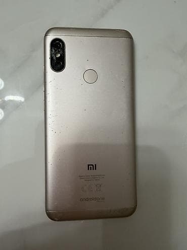 Xiaomi Mi A2, rəng - Qızılı,
Qırıq lalafo.az -da Xiaomi Mi A2, rəng - Qızılı,
Qırıq