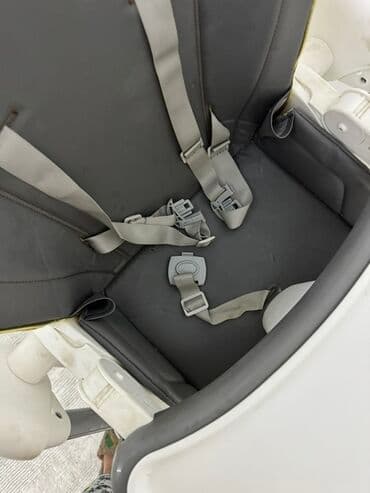 столики для автокресел: Uşaq yemək stulu - Bir təkəri qırıq olduğu üçün ucuz satılır — 3