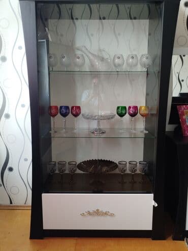 мдф: Açılan, 2 qapılı Düz dolab, Bufet — 1