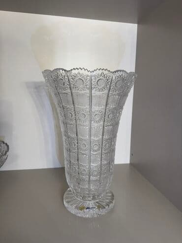 Bir vaza, Bogem şüşəsi