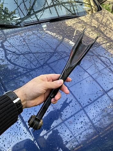 BMW f30 arxa razvalnı alt qol. Sağ tərəf. arxa asqı qolunun metal