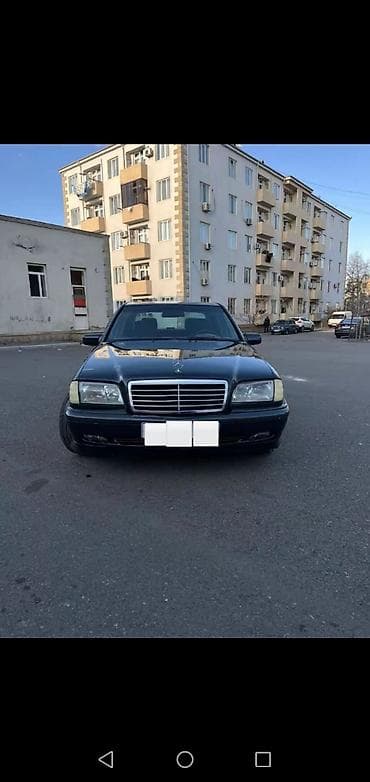 Mercedes-Benz C-Class: 2 l | 1999 il Sedan