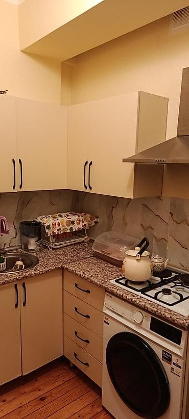 kunc divan desti: Kiraye verilir yalniz subay adama maklerler yazmasin - Plan: L — 2